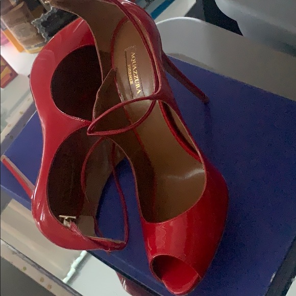 Red patent leather Aquazurra shoes - Picture 2 of 3